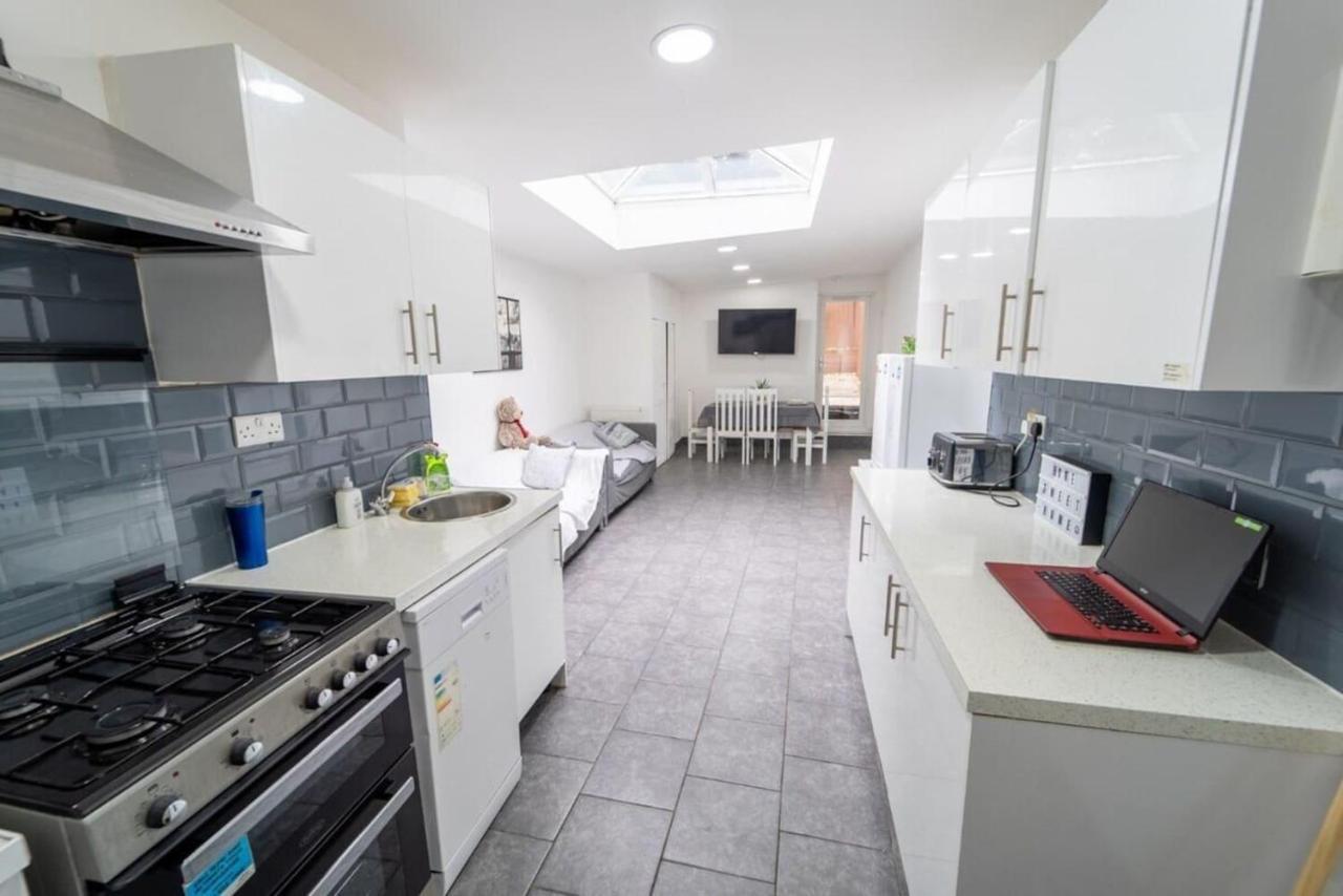 Studio Close To Selly Oak Train Station Birmingham Esterno foto