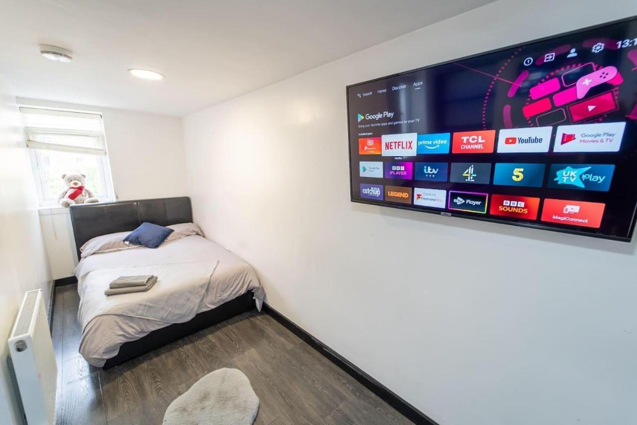 Studio Close To Selly Oak Train Station Birmingham Esterno foto